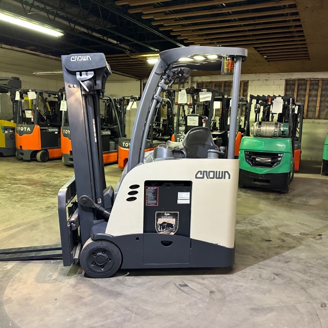 crown rc5530-30 forklift specifications