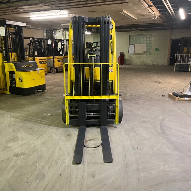 Hyster S50FT Forklift Specifications - Machine Maxx USA