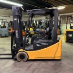 cat 2et3000 used forklift