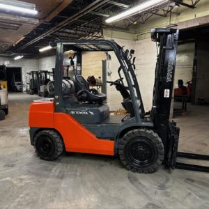 toyota 8fgu30 used forklift