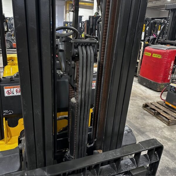 2019 Yale GDP060VX - Image 7