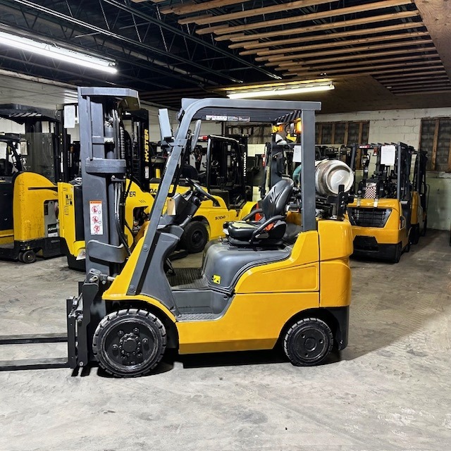 2019 Mitsubishi FGC25N