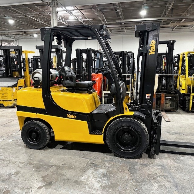 2019 Yale GLP070VX