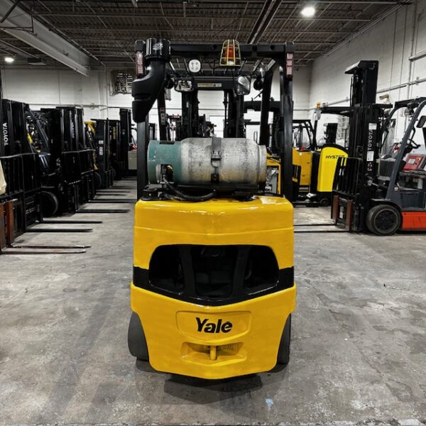2021 Yale GLC060VX - Image 18