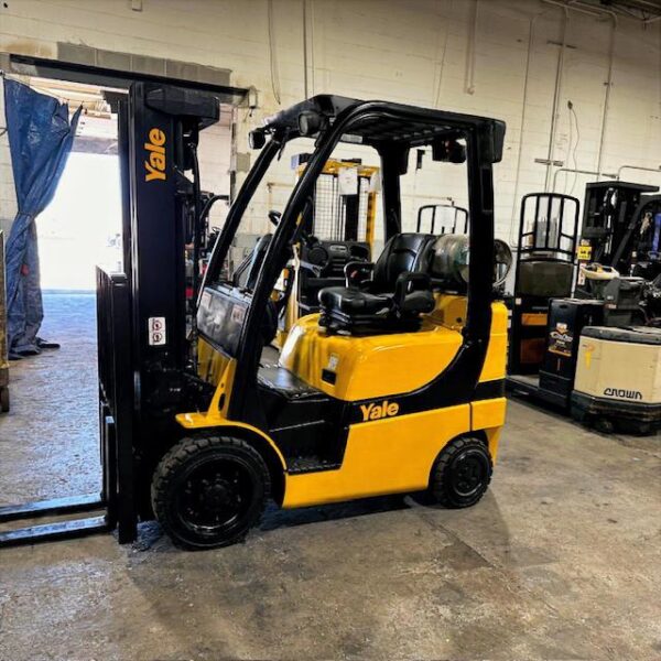 2019 Yale GLC050VX - Image 14