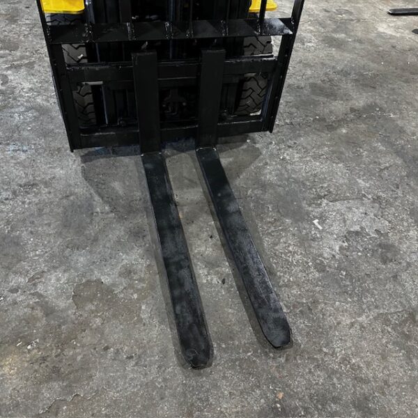 2019 Yale GLC050VX - Image 7