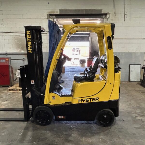 2019 Hyster S30FT - Image 3