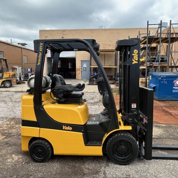 2020 Yale GLC060VX - Image 2