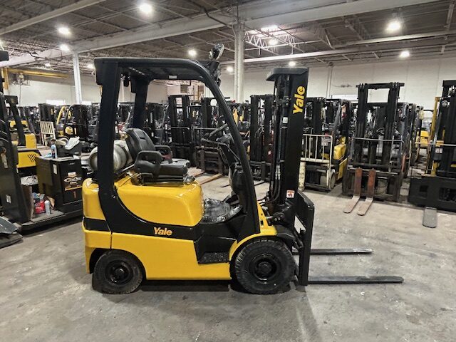 2021 Yale GDP040VX