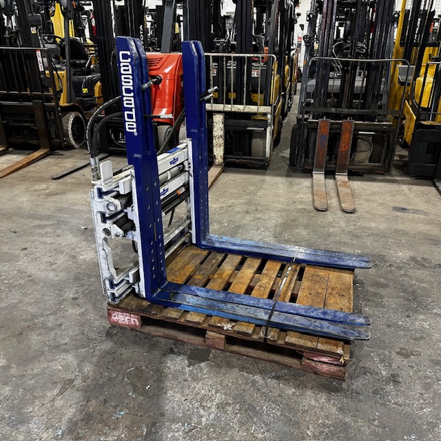 cascade double pallet handler