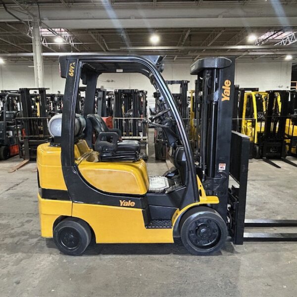 2021 Yale GLC060VX