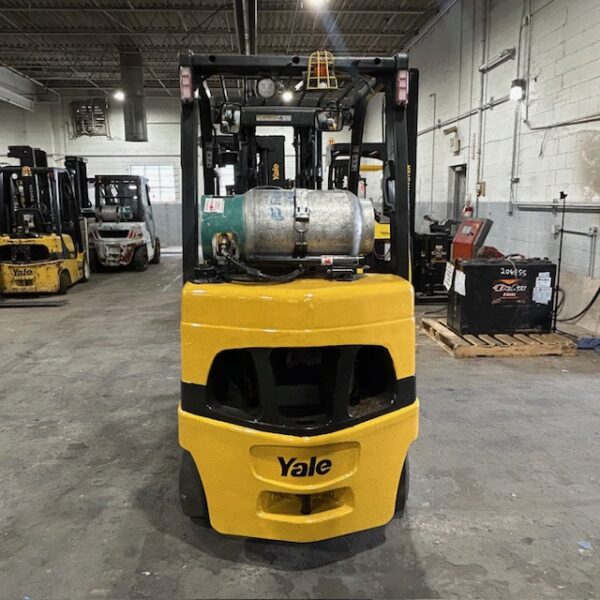 2021 Yale GLC060VX - Image 5