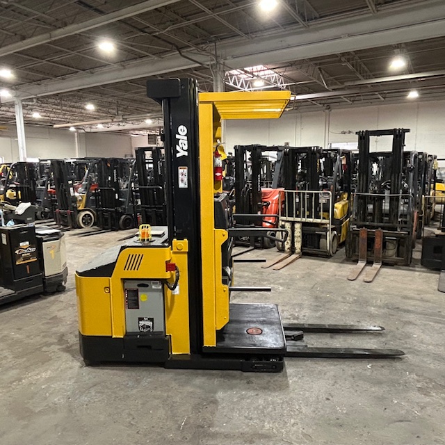 2019 Yale OS030EF