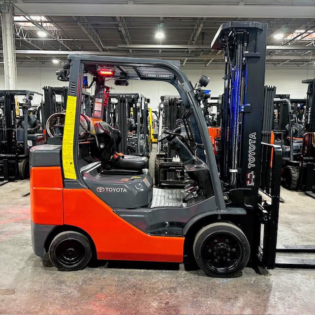 toyota 8fgcu30 used forklift