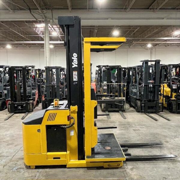 2019 Yale OS030EF