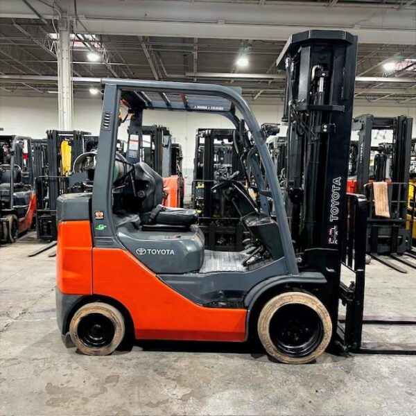 toyota 8fgcu25 used forklift