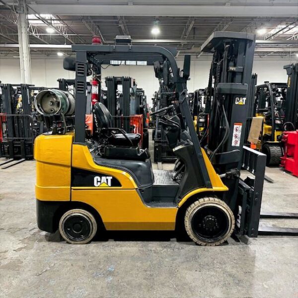 cat 2c6000 used forklift