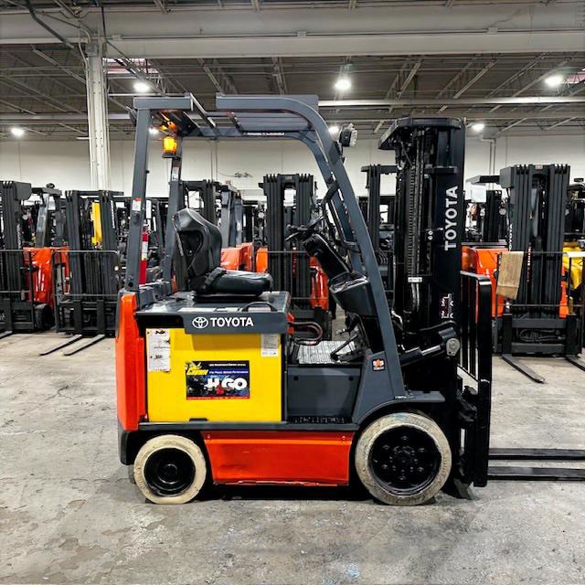 toyota 8fbcu25 used forklift