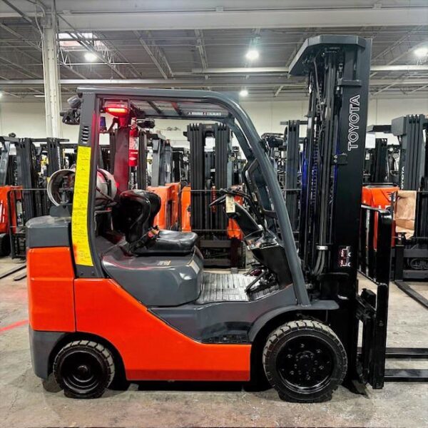 toyota 8fgcu30 used forklift
