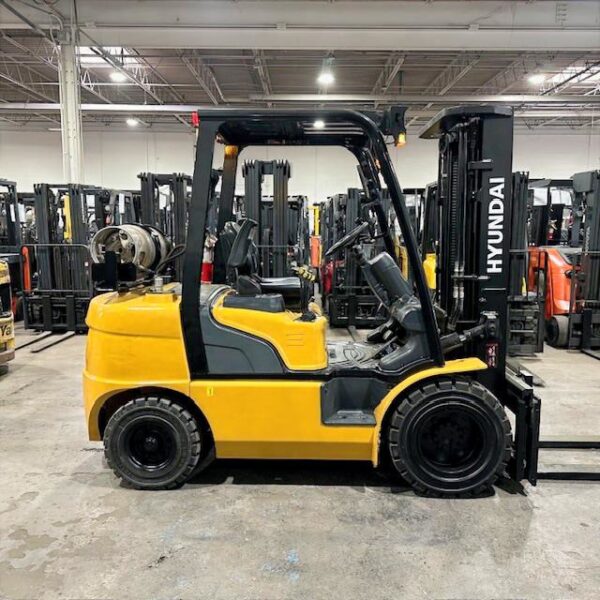 hyundai 30l-7a used forklift