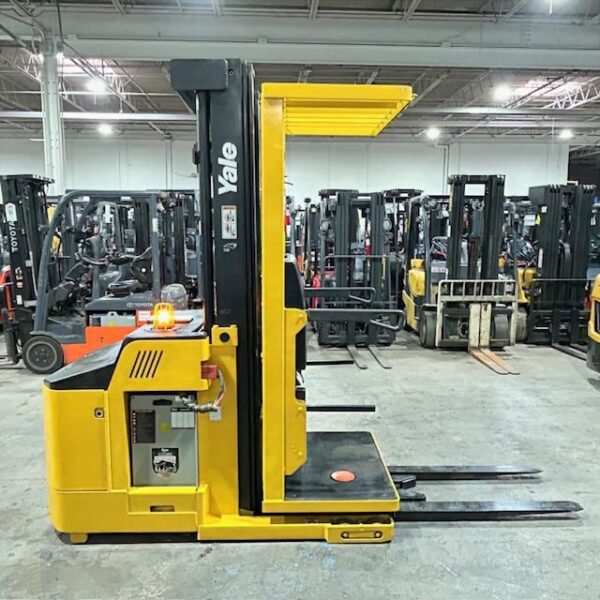 2020 Yale OS030EF
