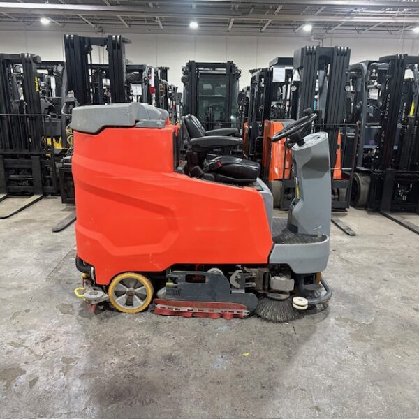 powerboss b175 used floor scrubber