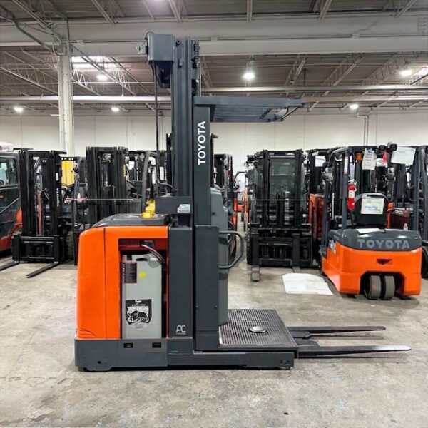 toyota 8bpue15 used forklift
