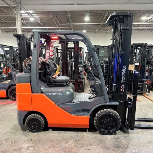 toyota 8fgcu30 used forklift