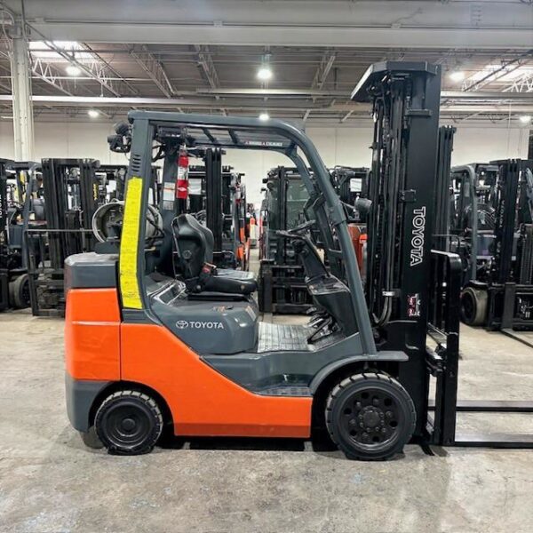 toyota 8fgcu30 used forklift