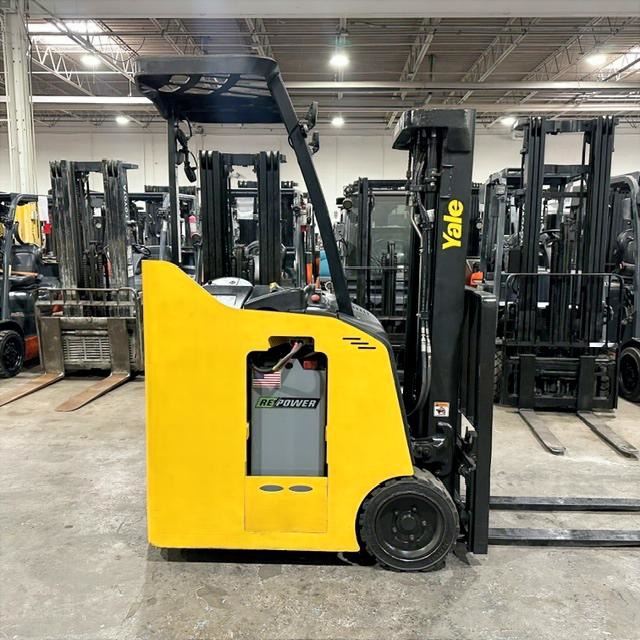 yale esc030ad used forklift
