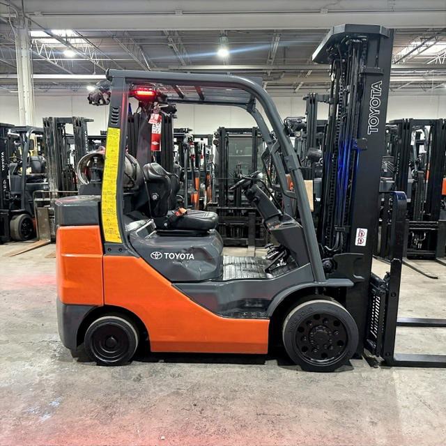 toyota 8fgcu30 used forklift