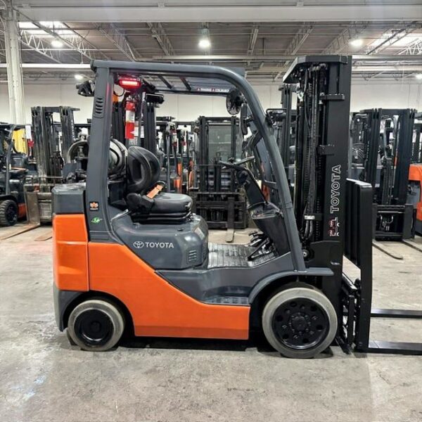 toyota 8fgcu25 used forklift