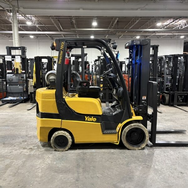 2021 Yale GLC070VX