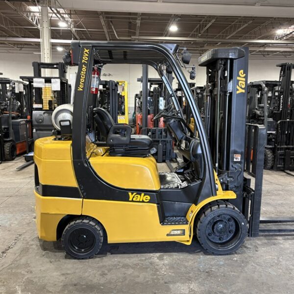 2021 Yale GLC070VX