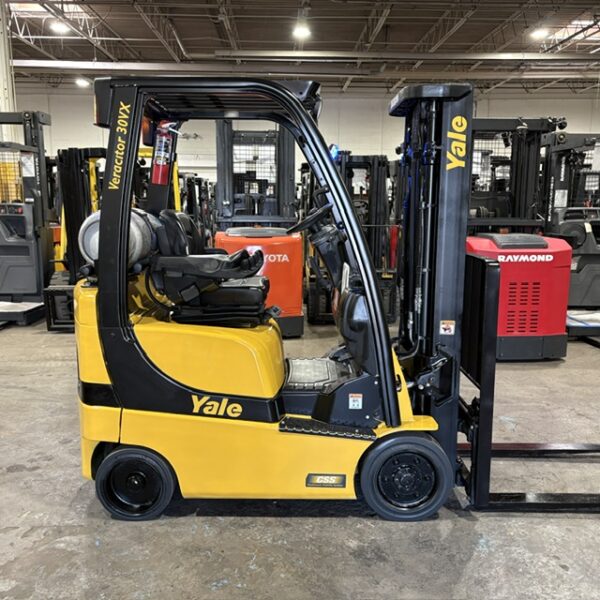 2023 Yale GLC030VX