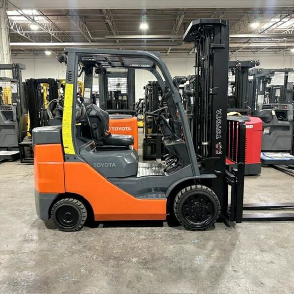 toyota 8fgcu30 used forklift