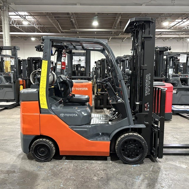 toyota 8fgcu30 used forklift