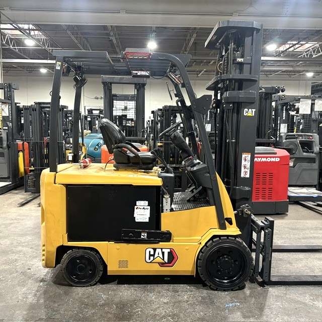 cat ec30n used forklift