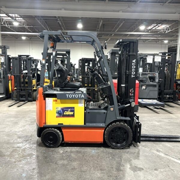 toyota 8fbcu25 used forklift
